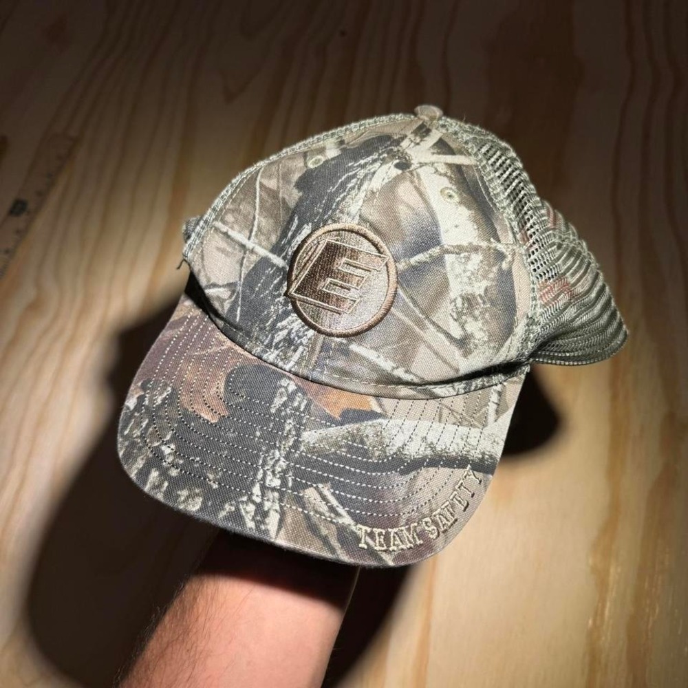 Vintage Estes trucking camo hat